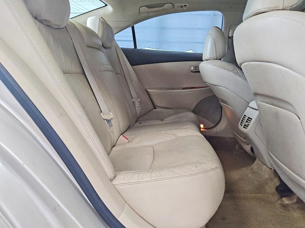 2012 LEXUS ES350