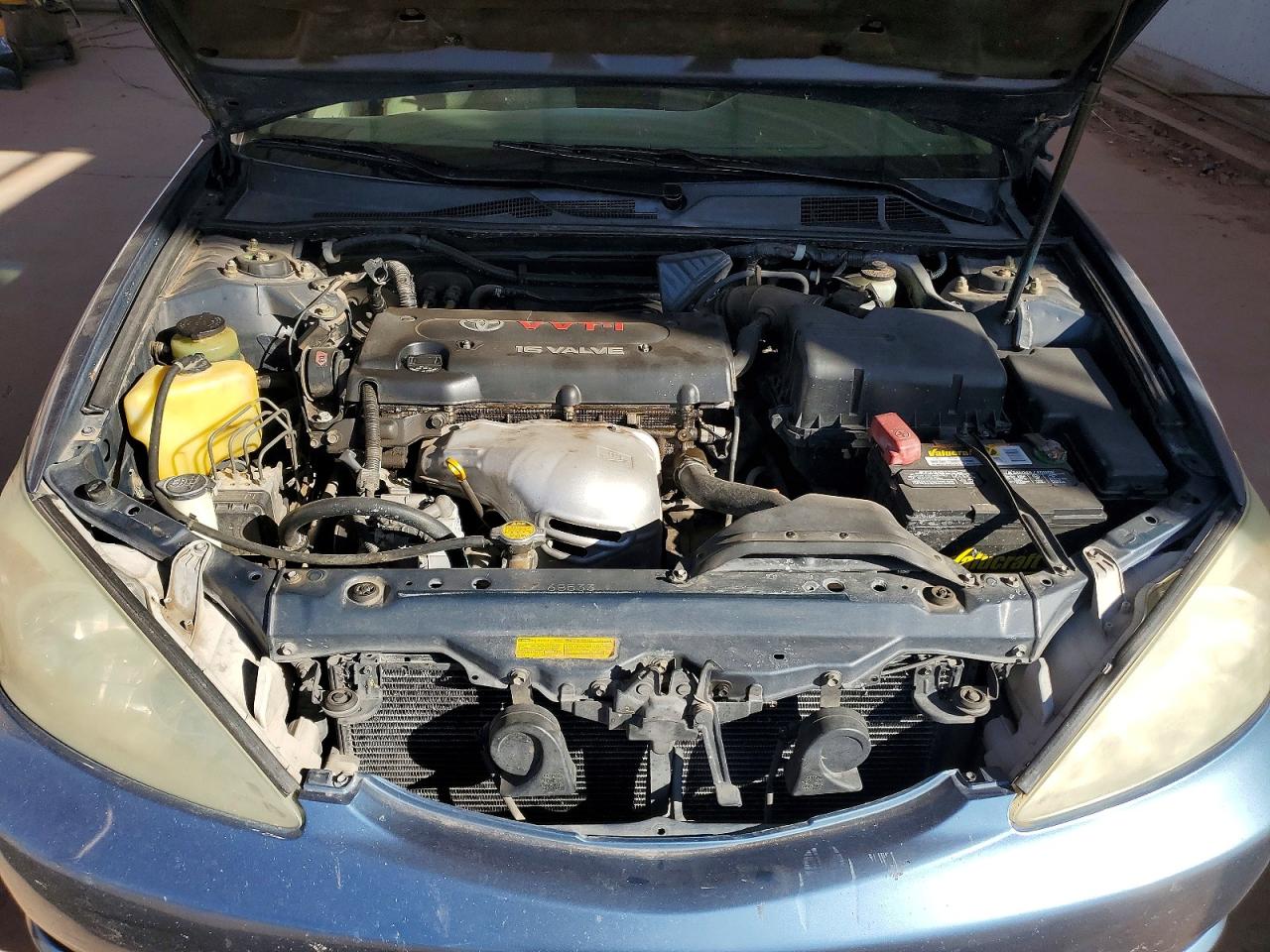 2002 TOYOTA CAMRY LE