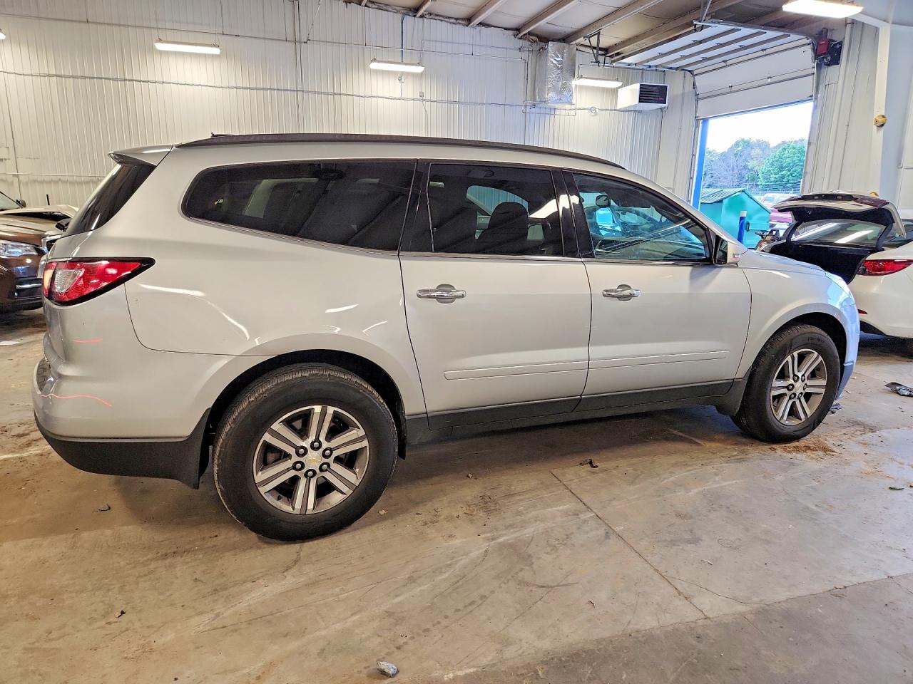 2016 CHEVROLET TRAVERSE