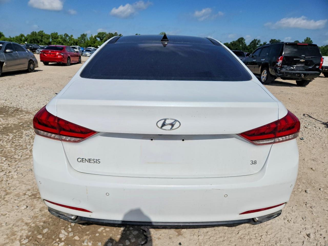 2015 HYUNDAI GENESIS