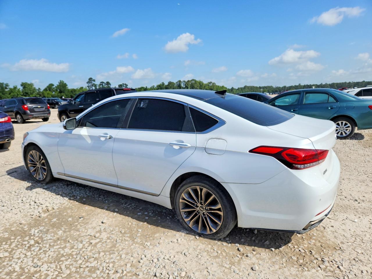 2015 HYUNDAI GENESIS