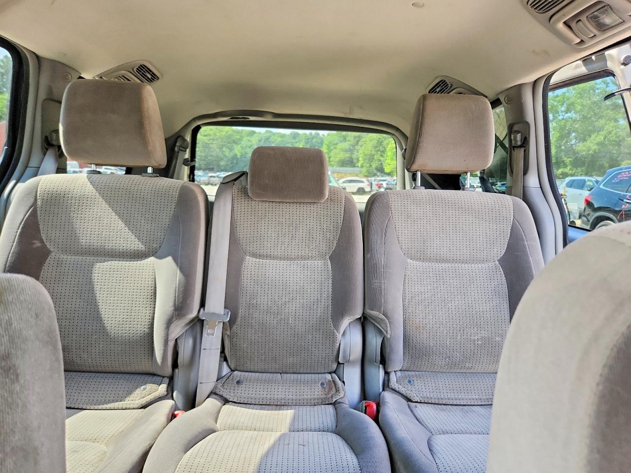 2009 TOYOTA SIENNA