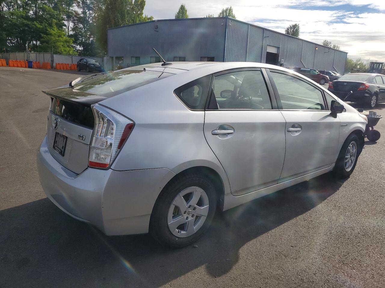 2011 TOYOTA PRIUS