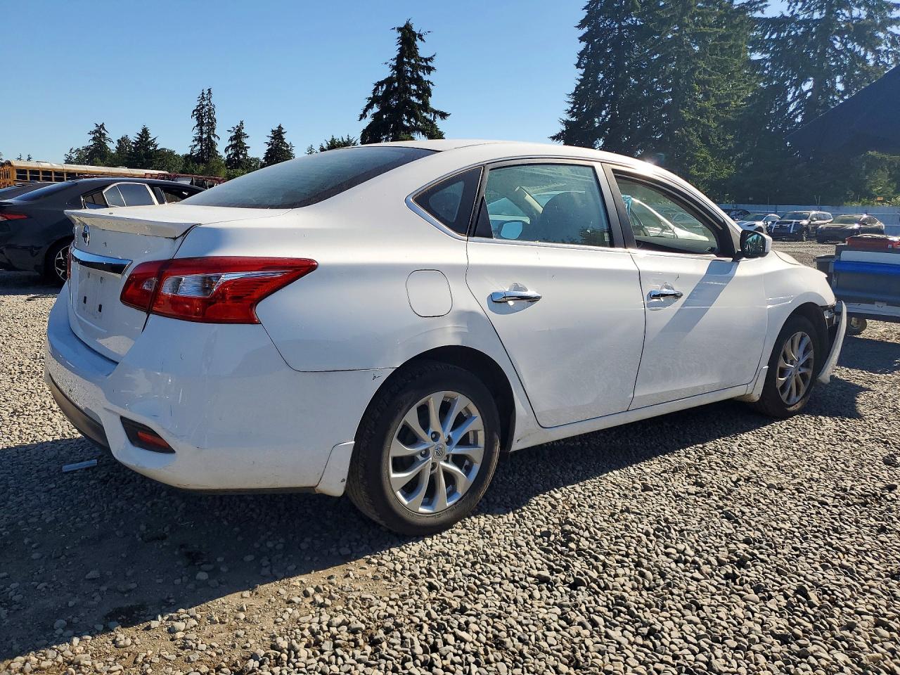 2017 NISSAN SENTRA