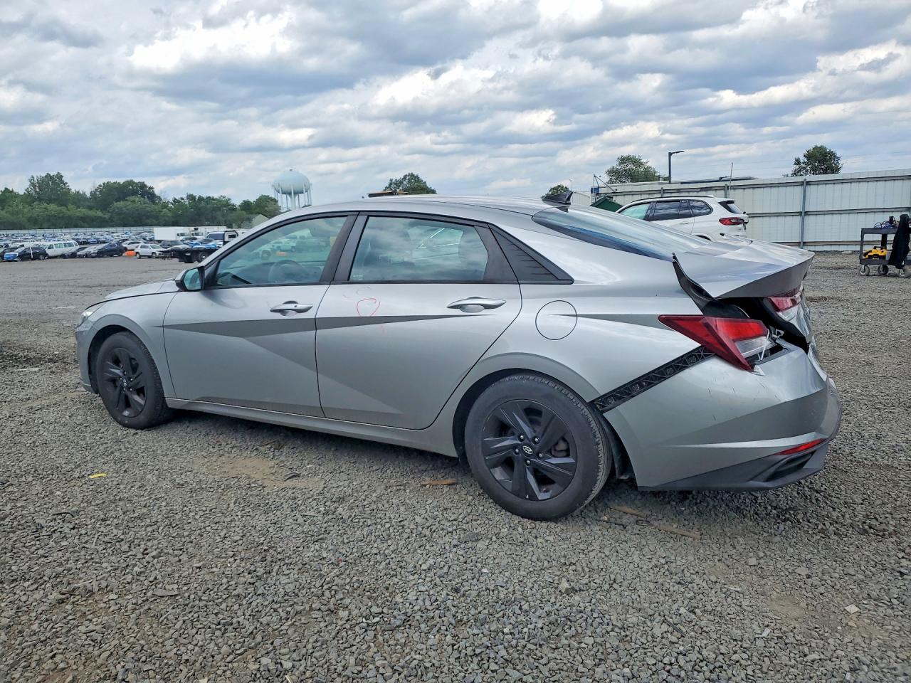 2021 HYUNDAI ELANTRA