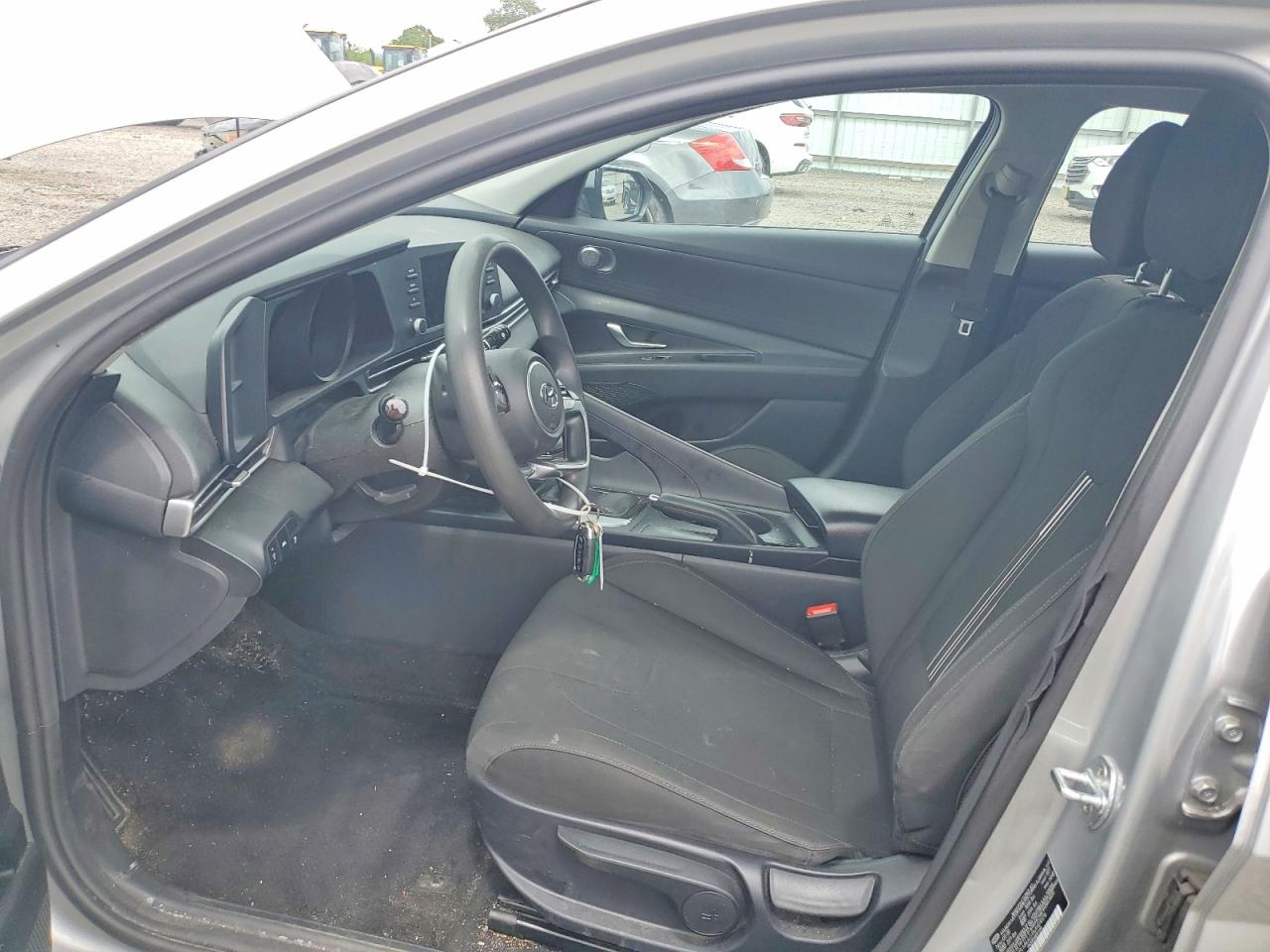 2021 HYUNDAI ELANTRA
