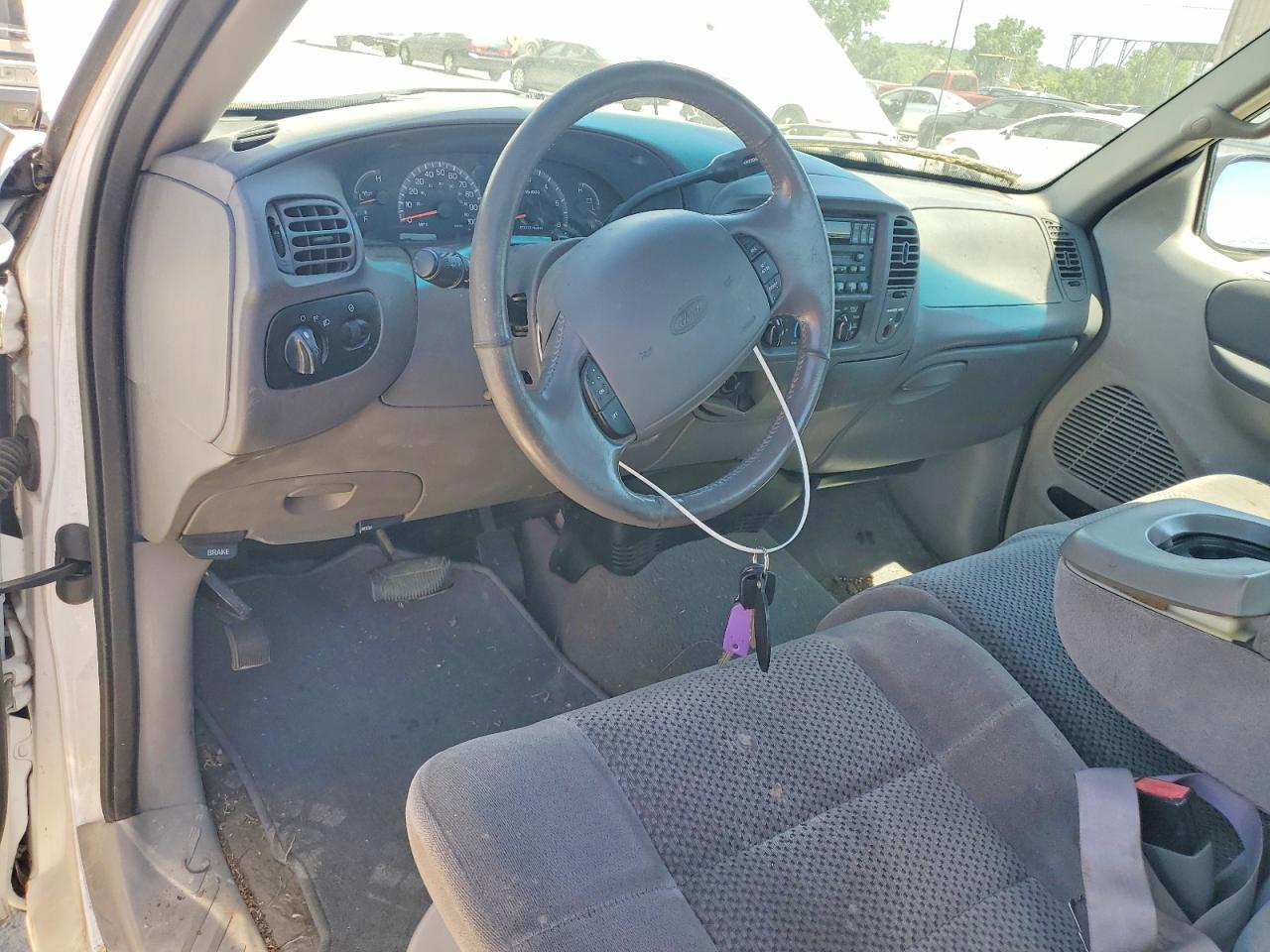 2002 FORD F150