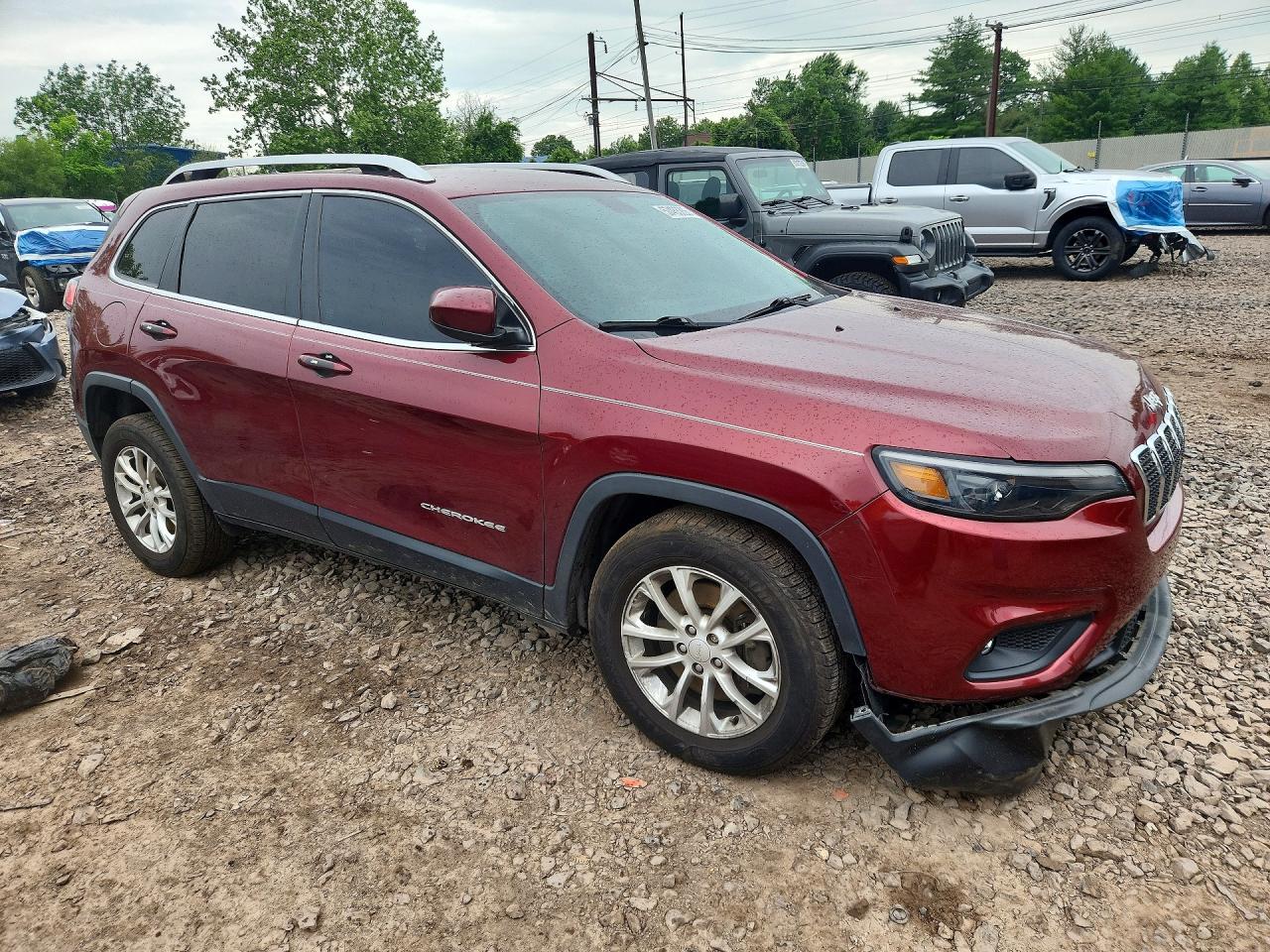 2019 JEEP CHEROKEE