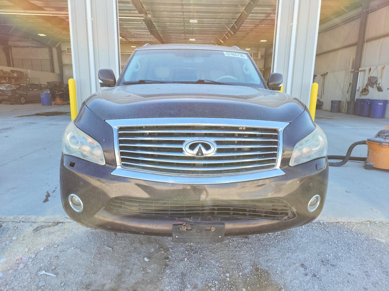 2011 INFINITI QX56