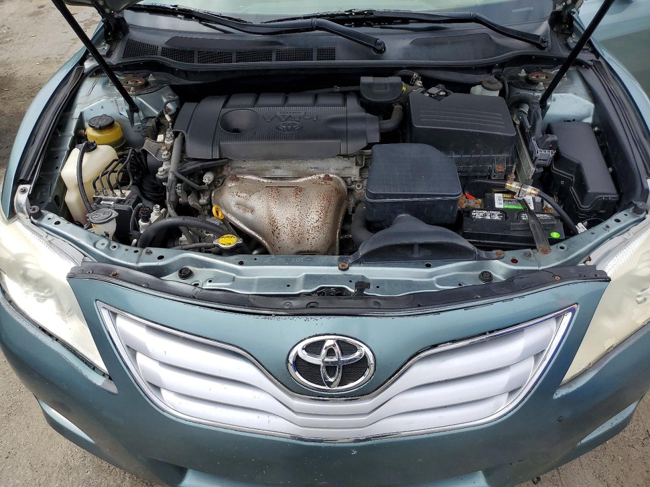 2011 TOYOTA CAMRY