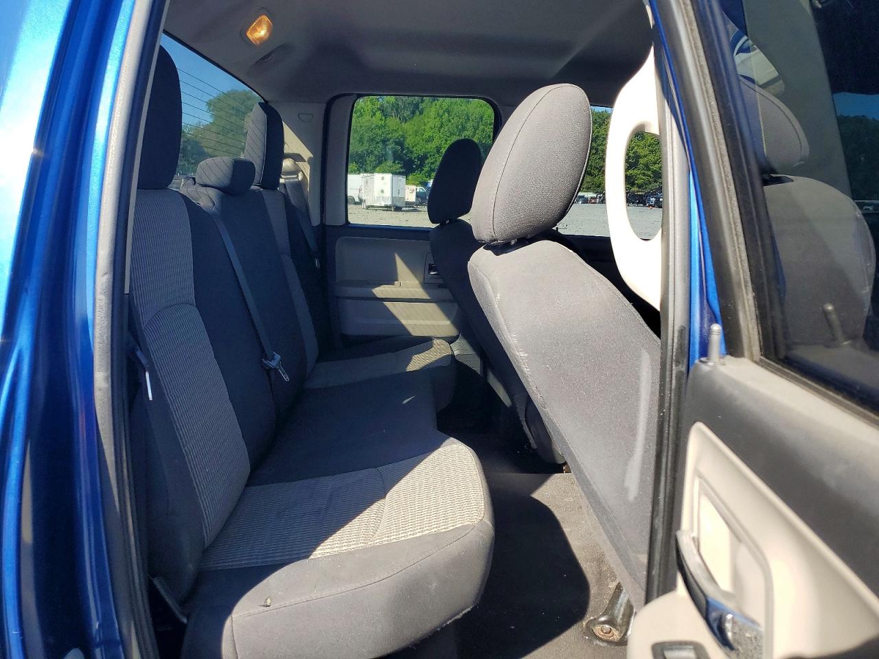 2011 DODGE RAM 1500
