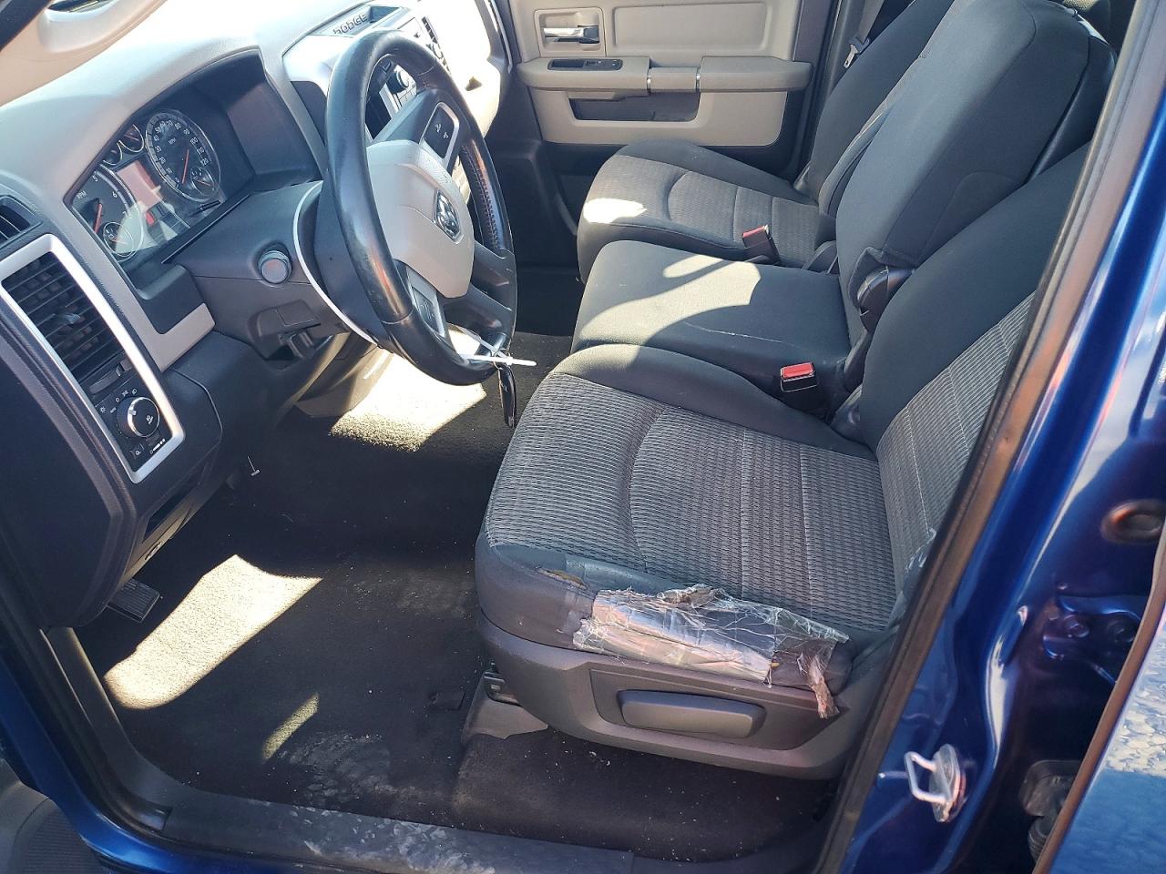 2011 DODGE RAM 1500