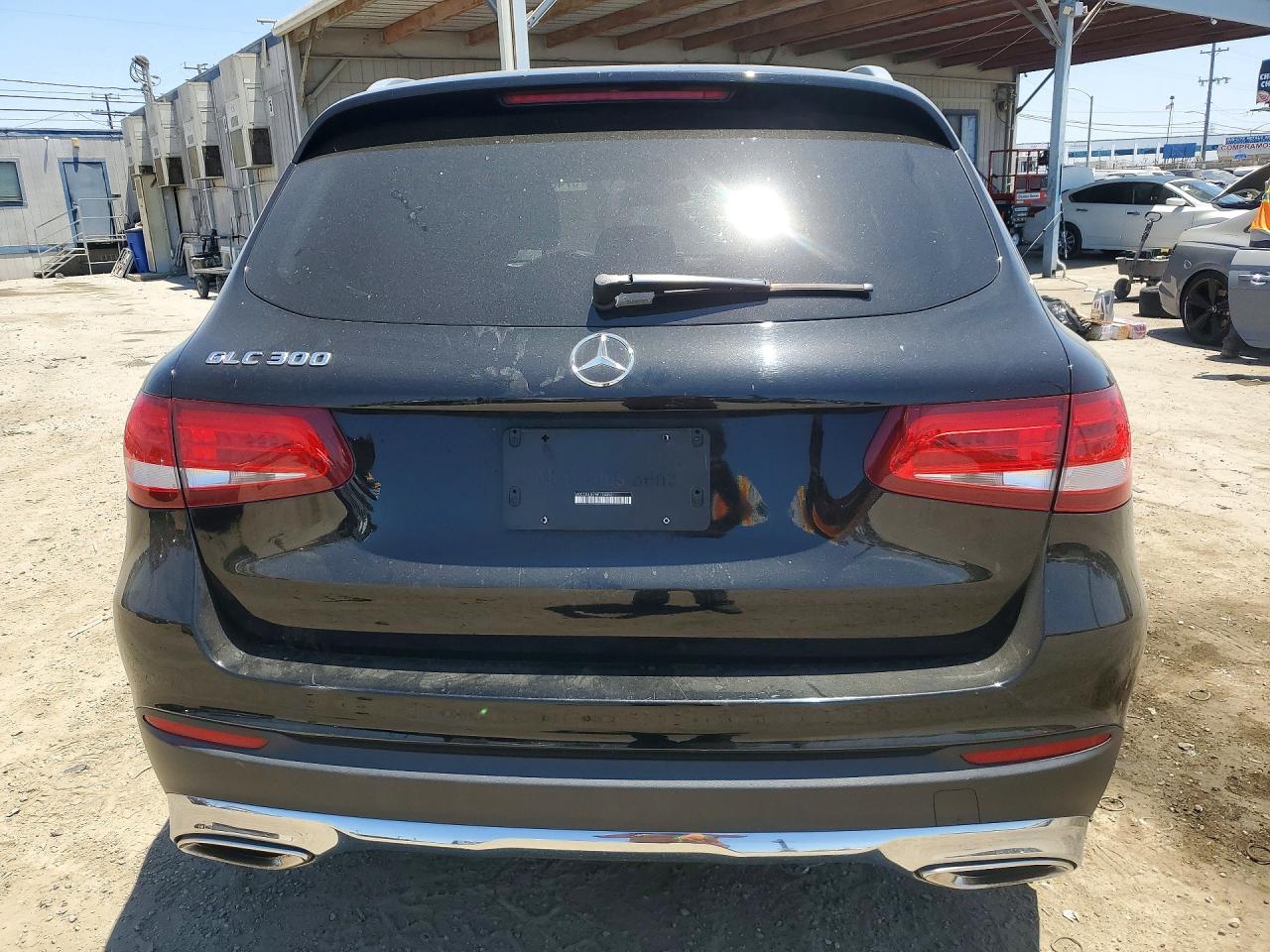 2017 MERCEDES-BENZ GLC-CLASS