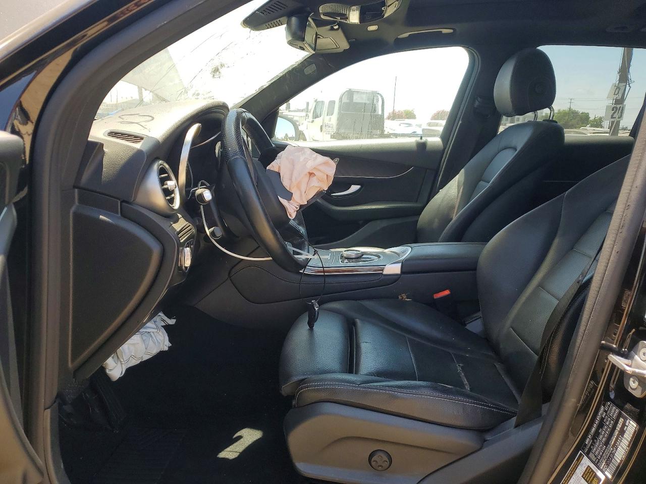 2017 MERCEDES-BENZ GLC-CLASS