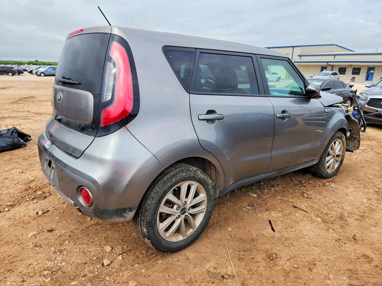 2017 KIA SOUL