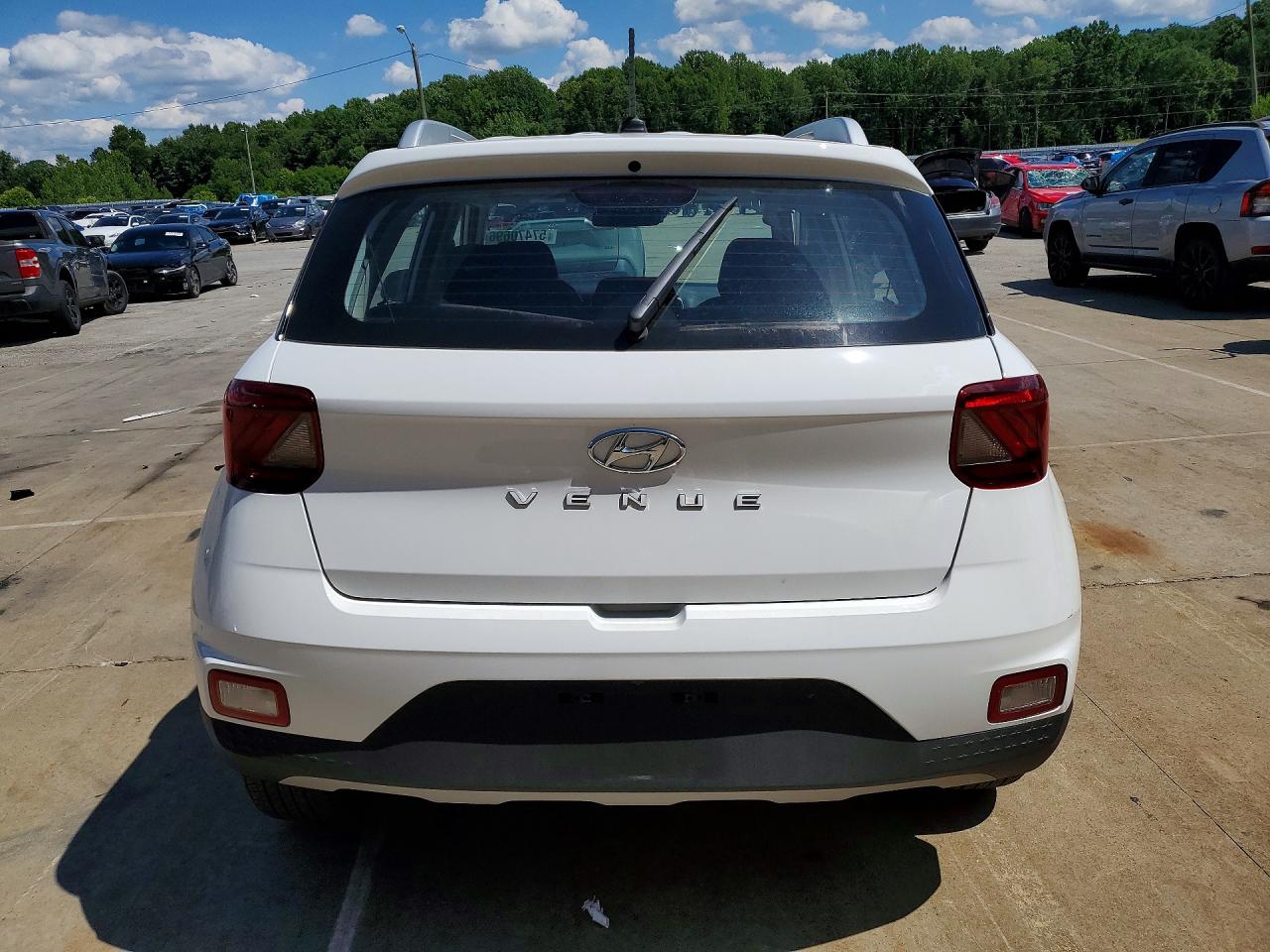2026 HYUNDAI VENUE