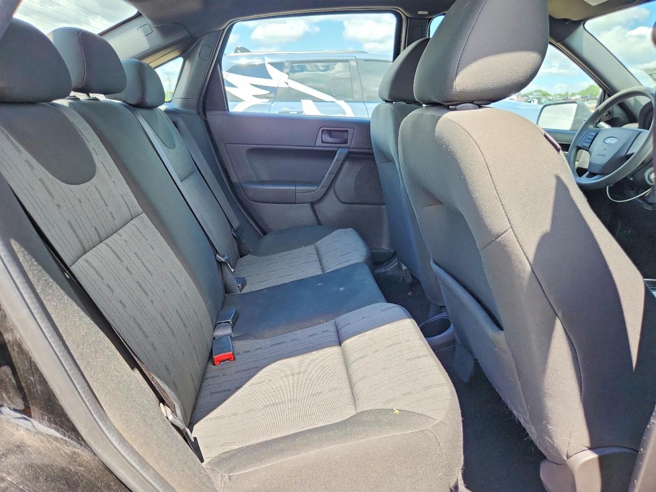 2009 FORD FOCUS