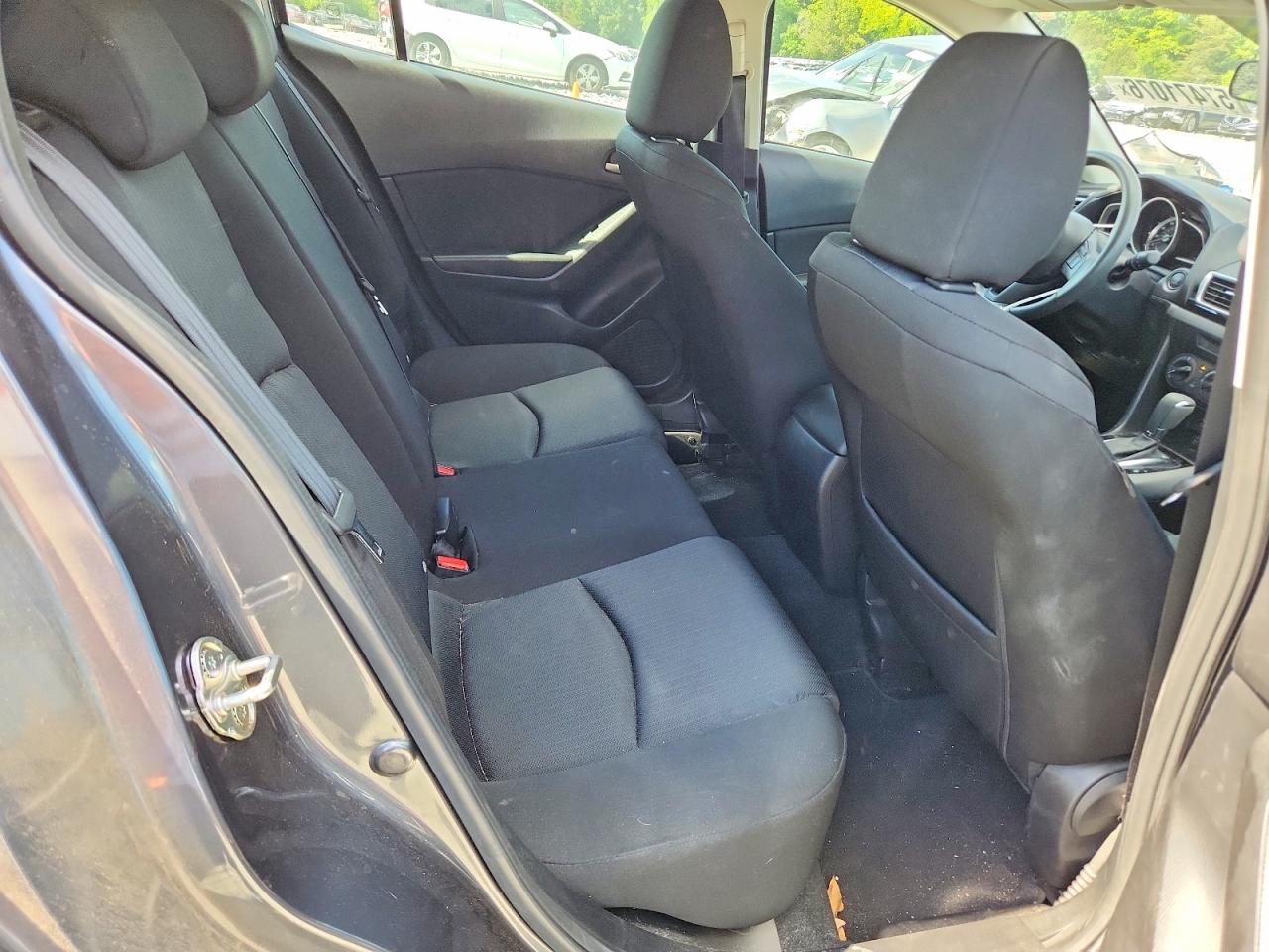 2016 MAZDA 3