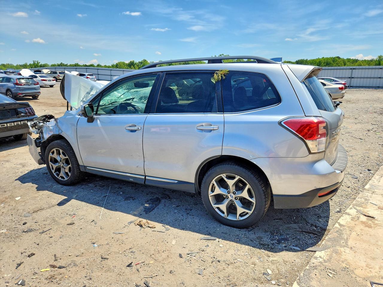 2017 SUBARU FORESTER