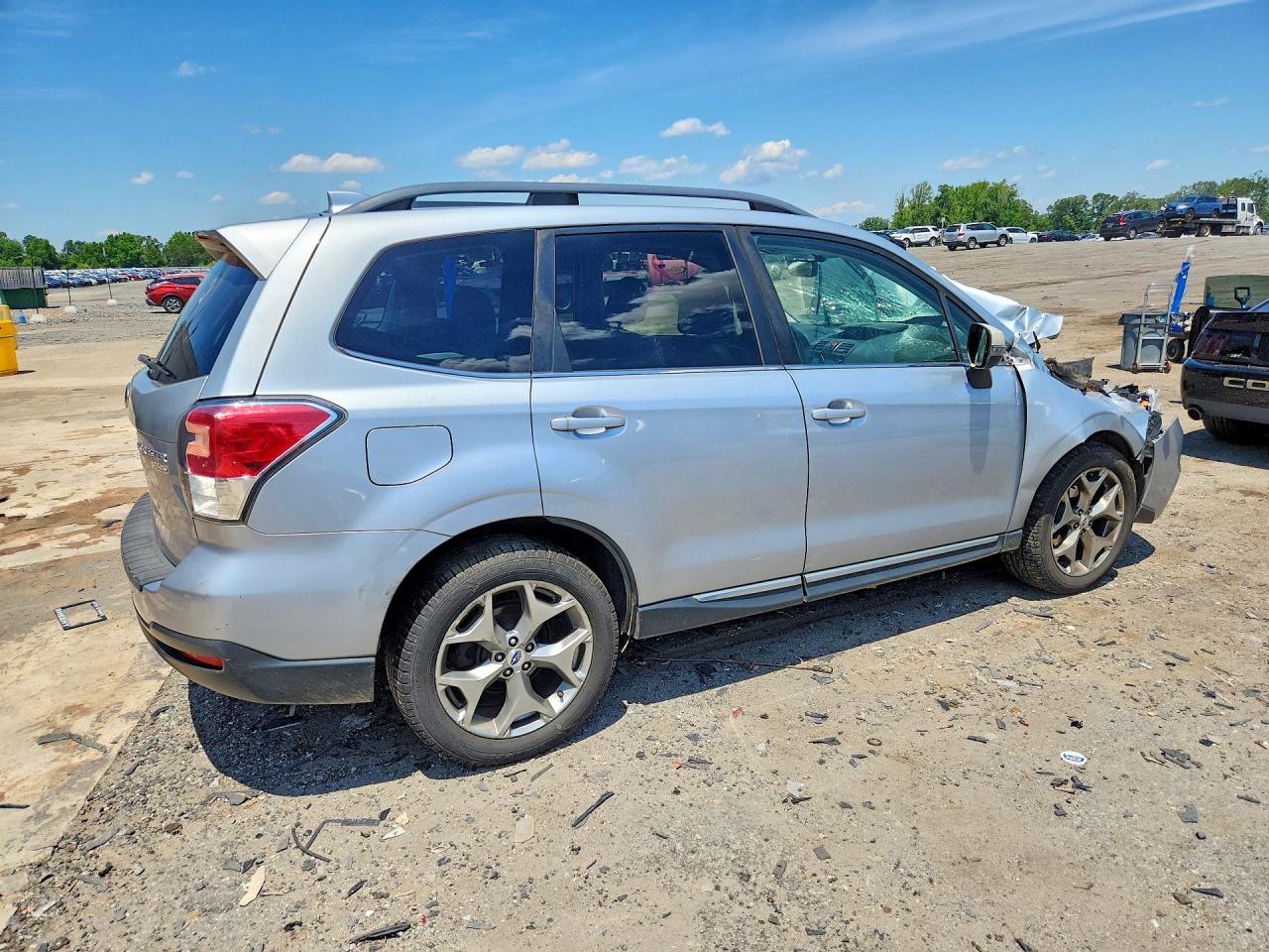 2017 SUBARU FORESTER