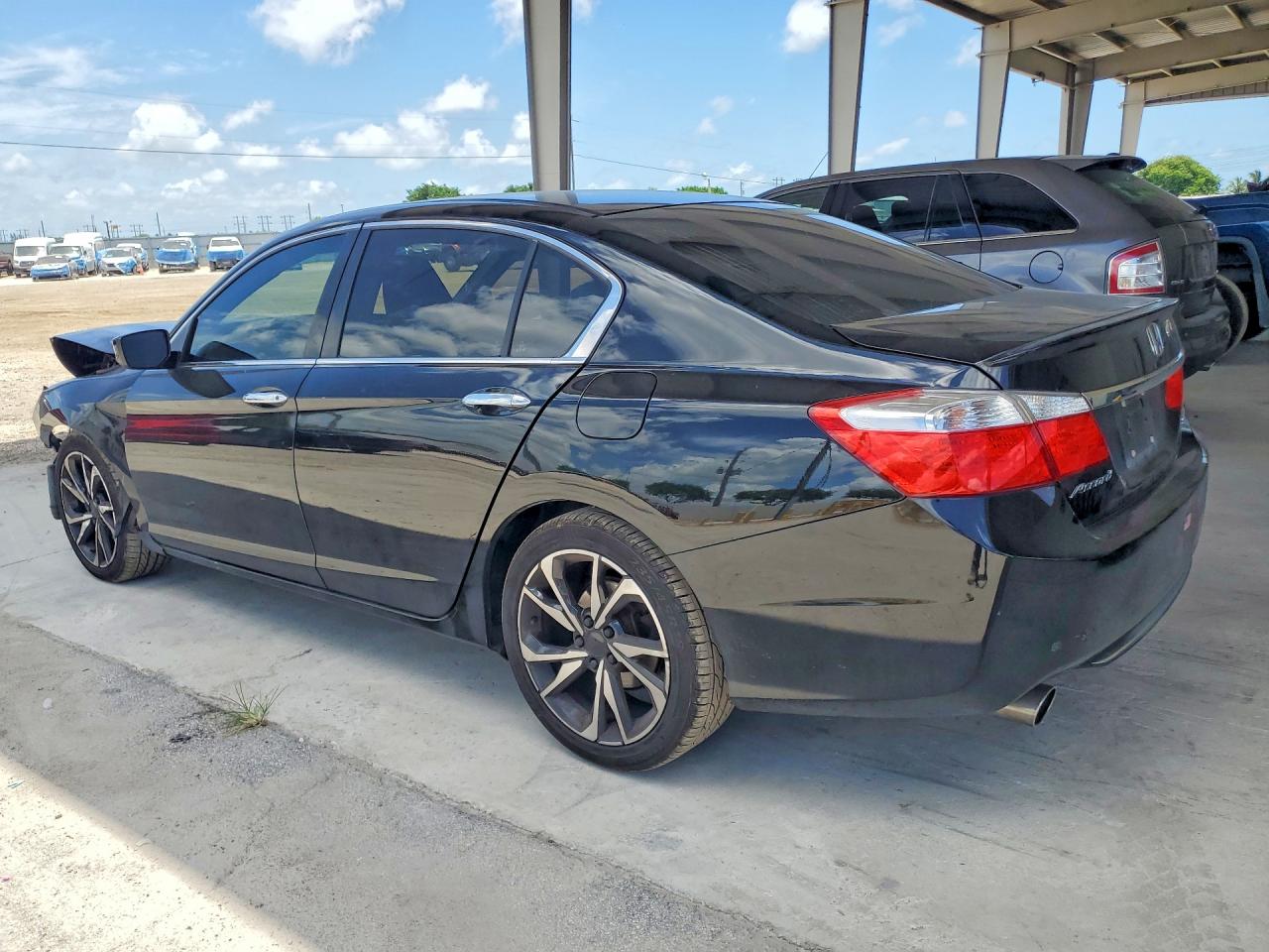 2015 HONDA ACCORD