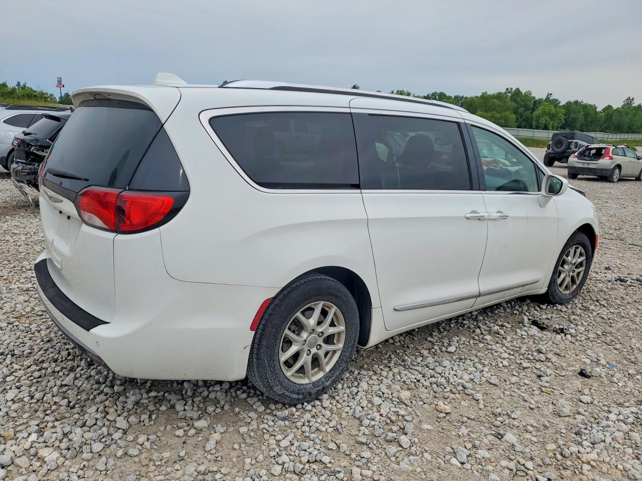 2020 CHRYSLER PACIFICA