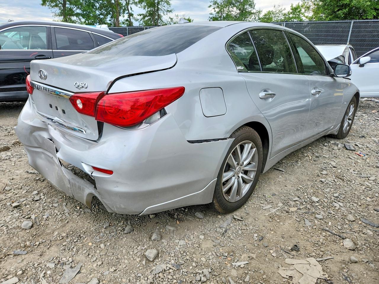 2014 INFINITI Q50
