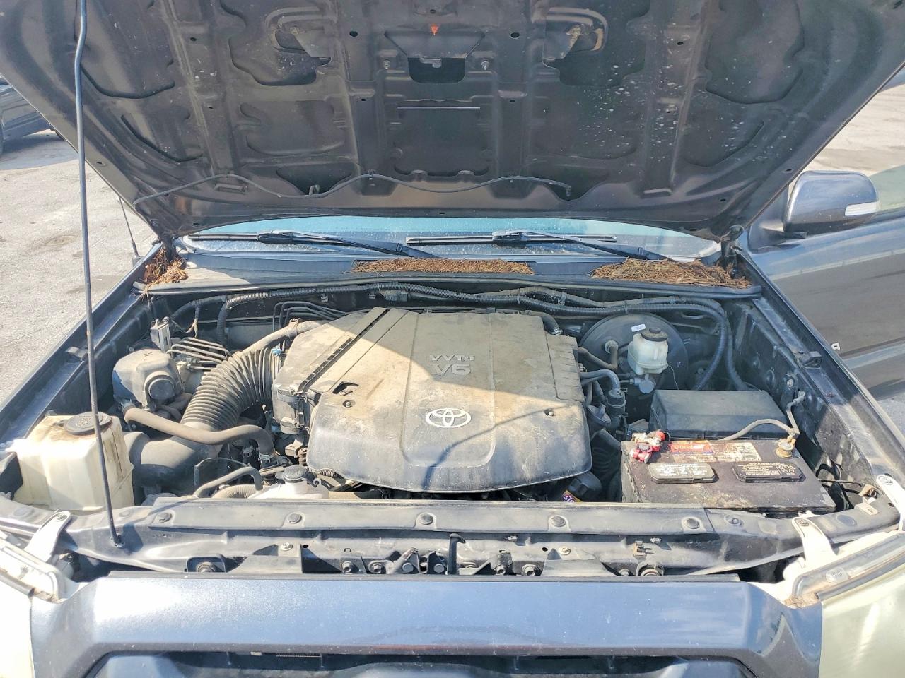 2014 TOYOTA TACOMA