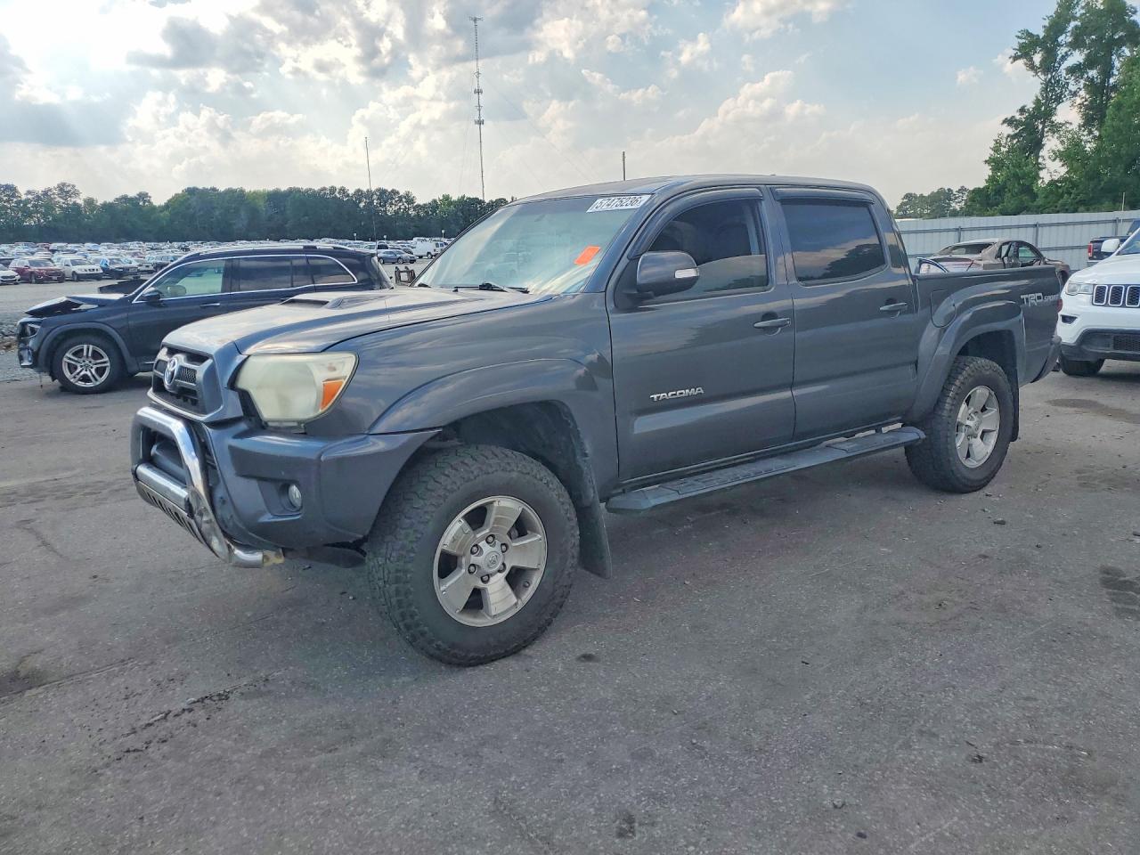 2014 TOYOTA TACOMA