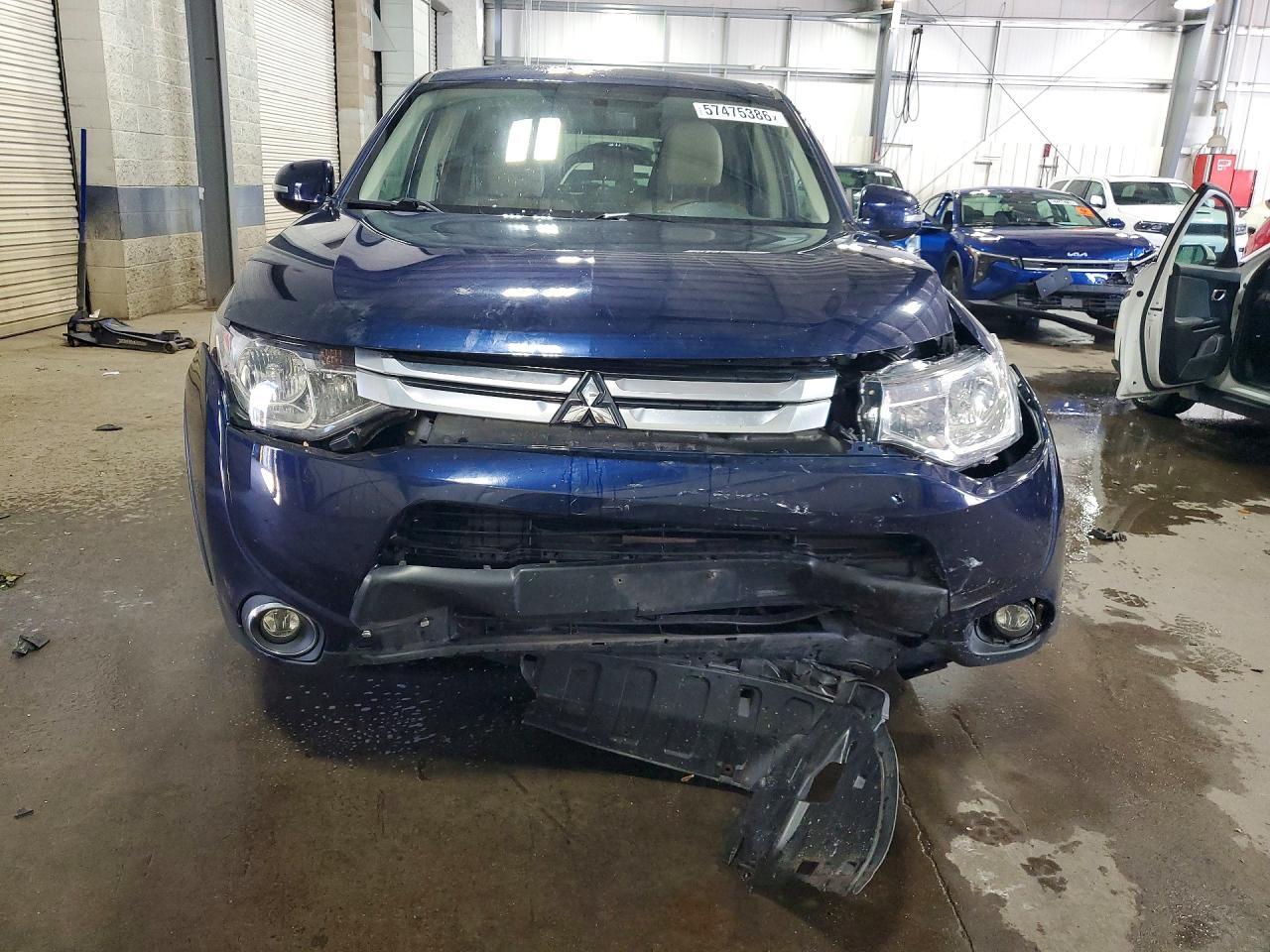 2015 MITSUBISHI OUTLANDER