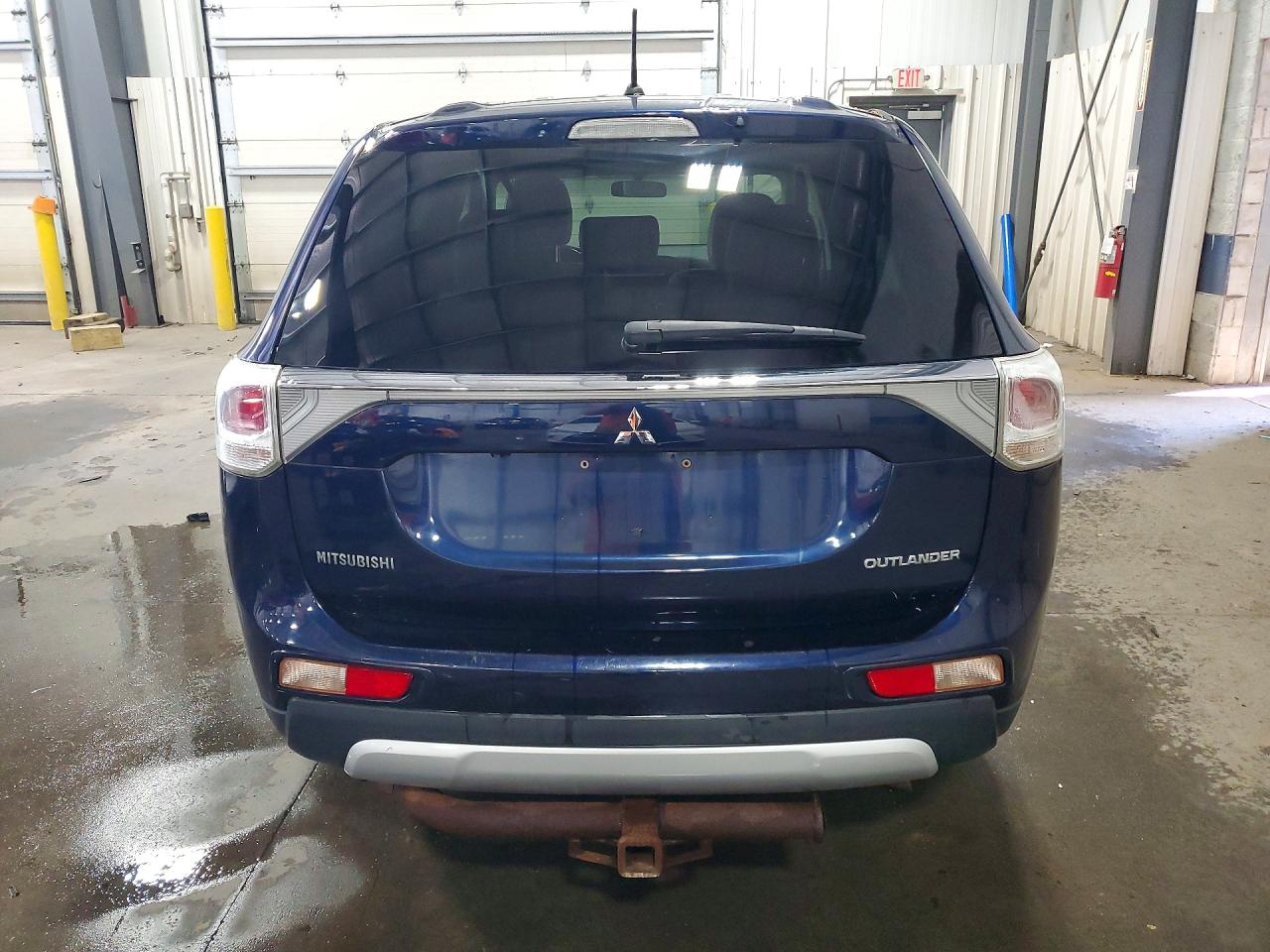 2015 MITSUBISHI OUTLANDER