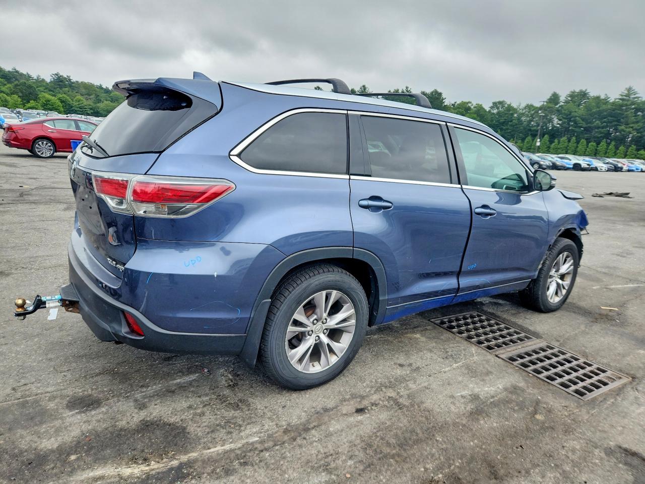 2014 TOYOTA HIGHLANDER
