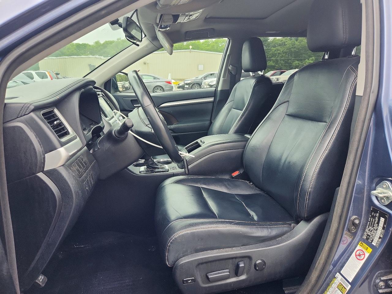 2014 TOYOTA HIGHLANDER