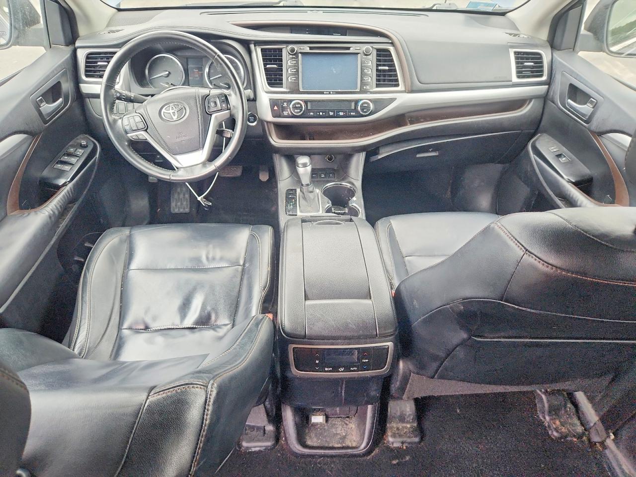 2014 TOYOTA HIGHLANDER