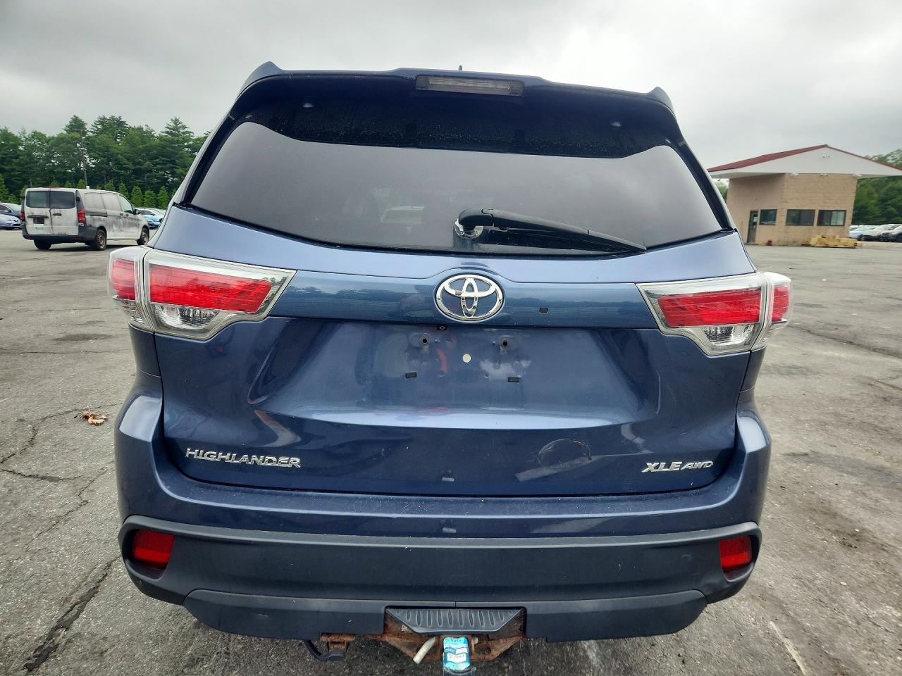 2014 TOYOTA HIGHLANDER