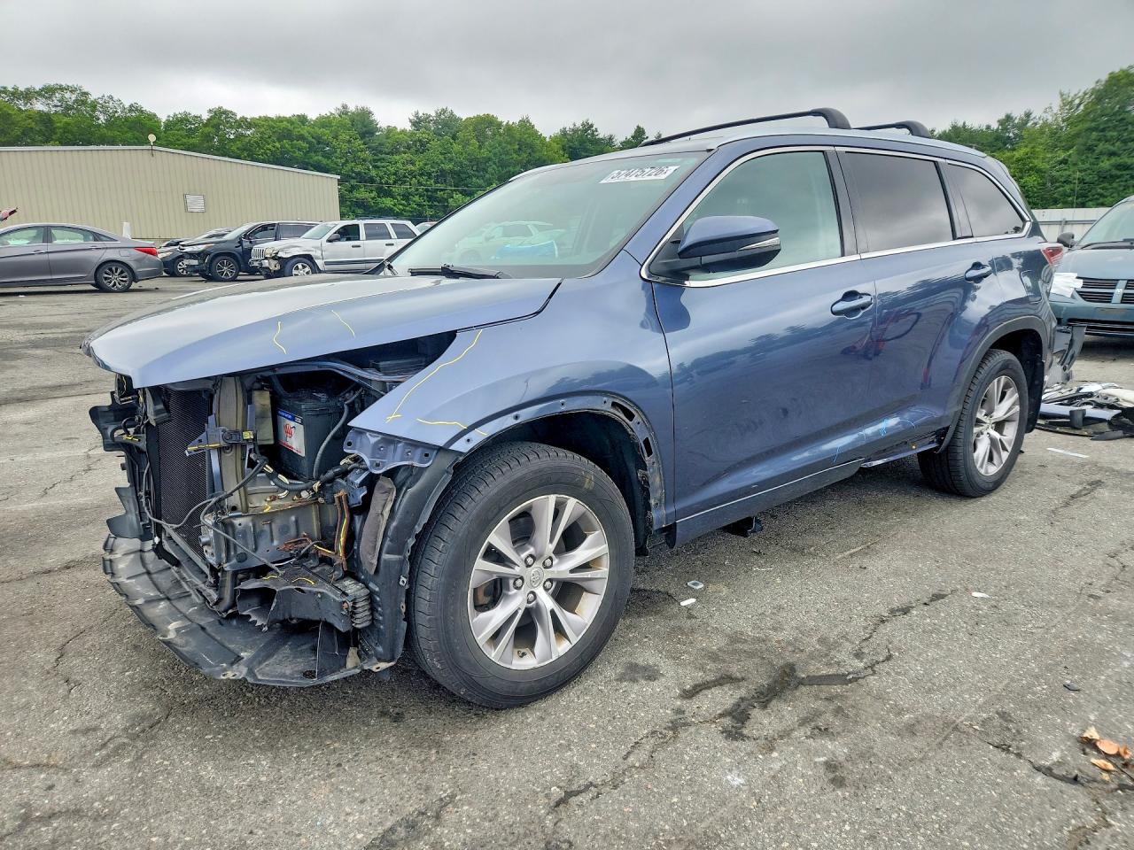 2014 TOYOTA HIGHLANDER