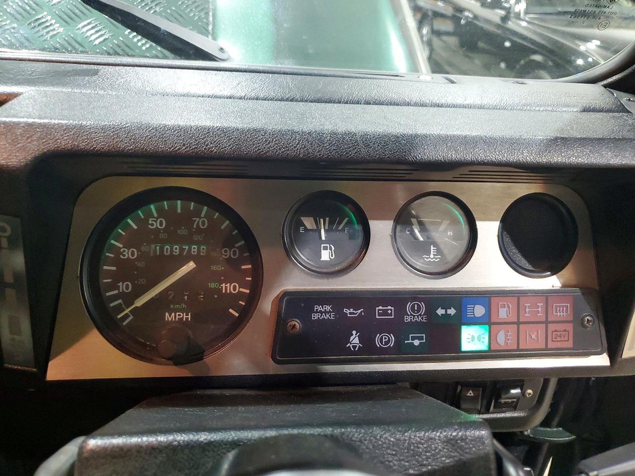 1993 LAND ROVER DEFENDER