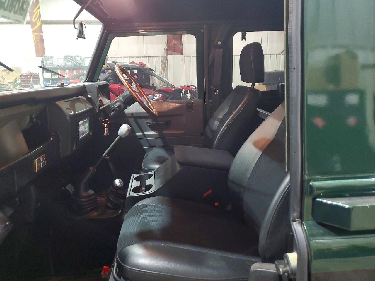 1993 LAND ROVER DEFENDER