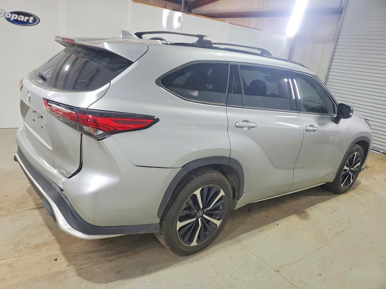 2021 TOYOTA HIGHLANDER