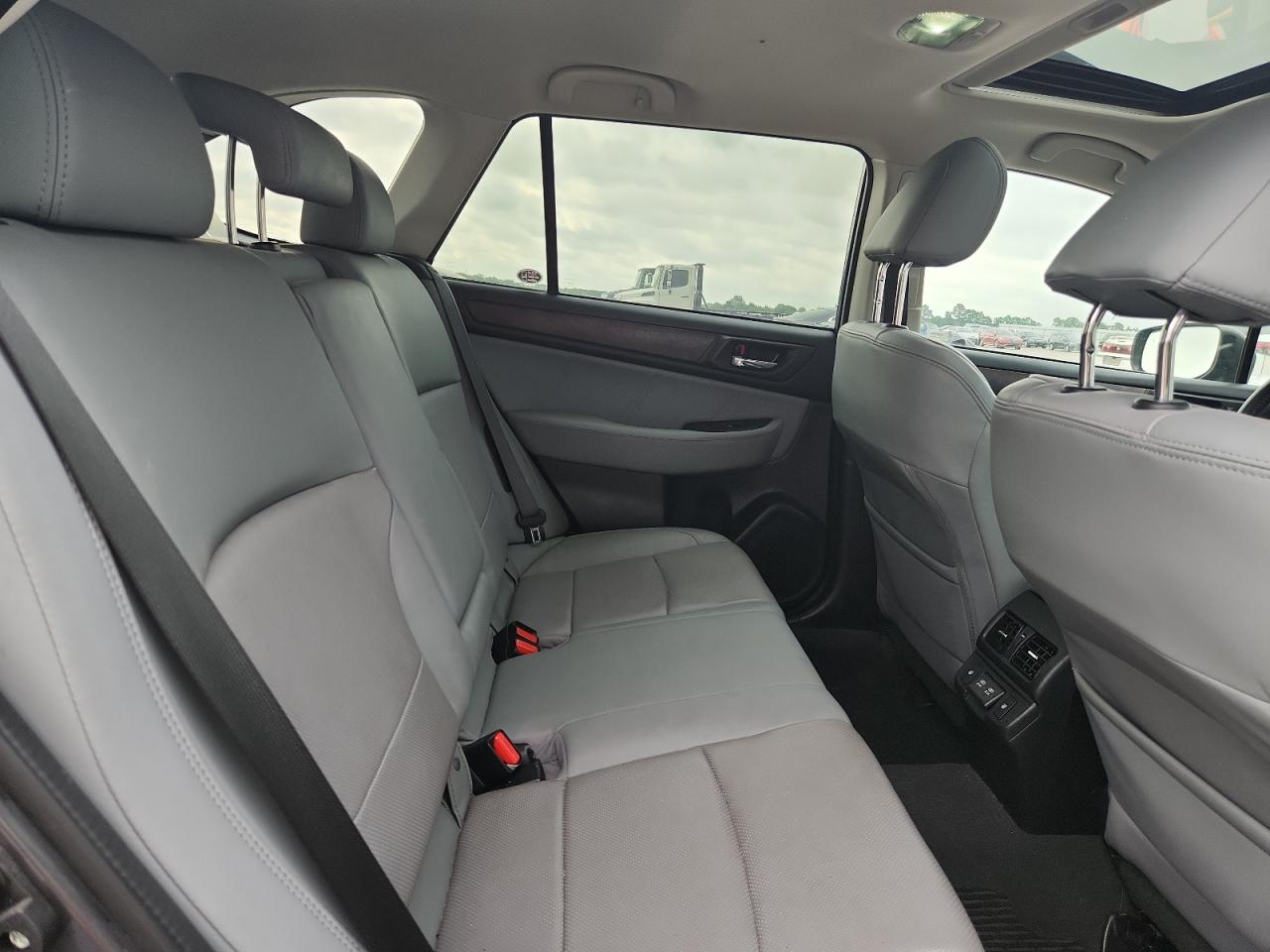 2019 SUBARU OUTBACK