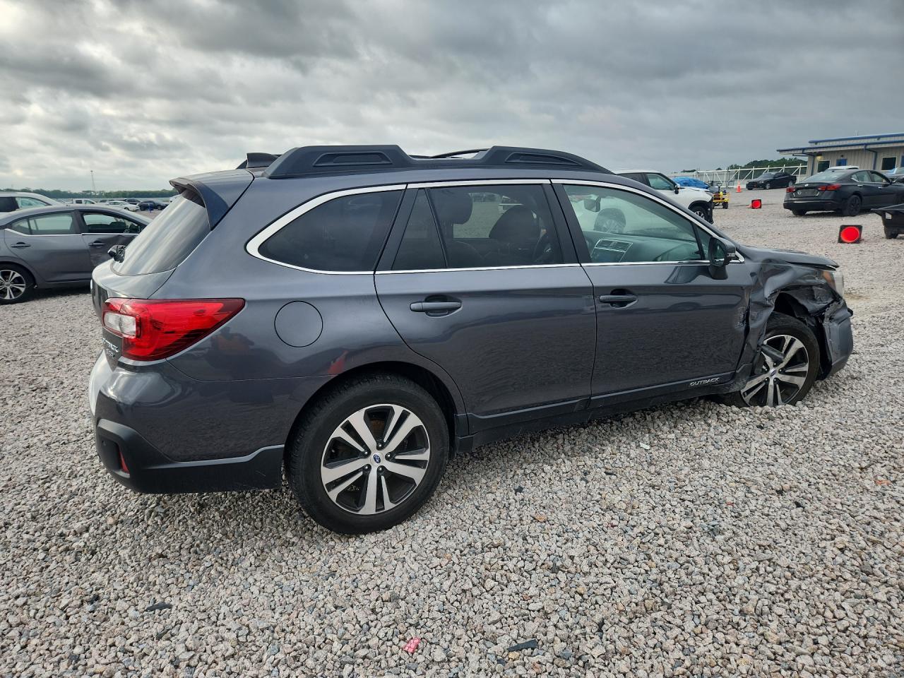 2019 SUBARU OUTBACK
