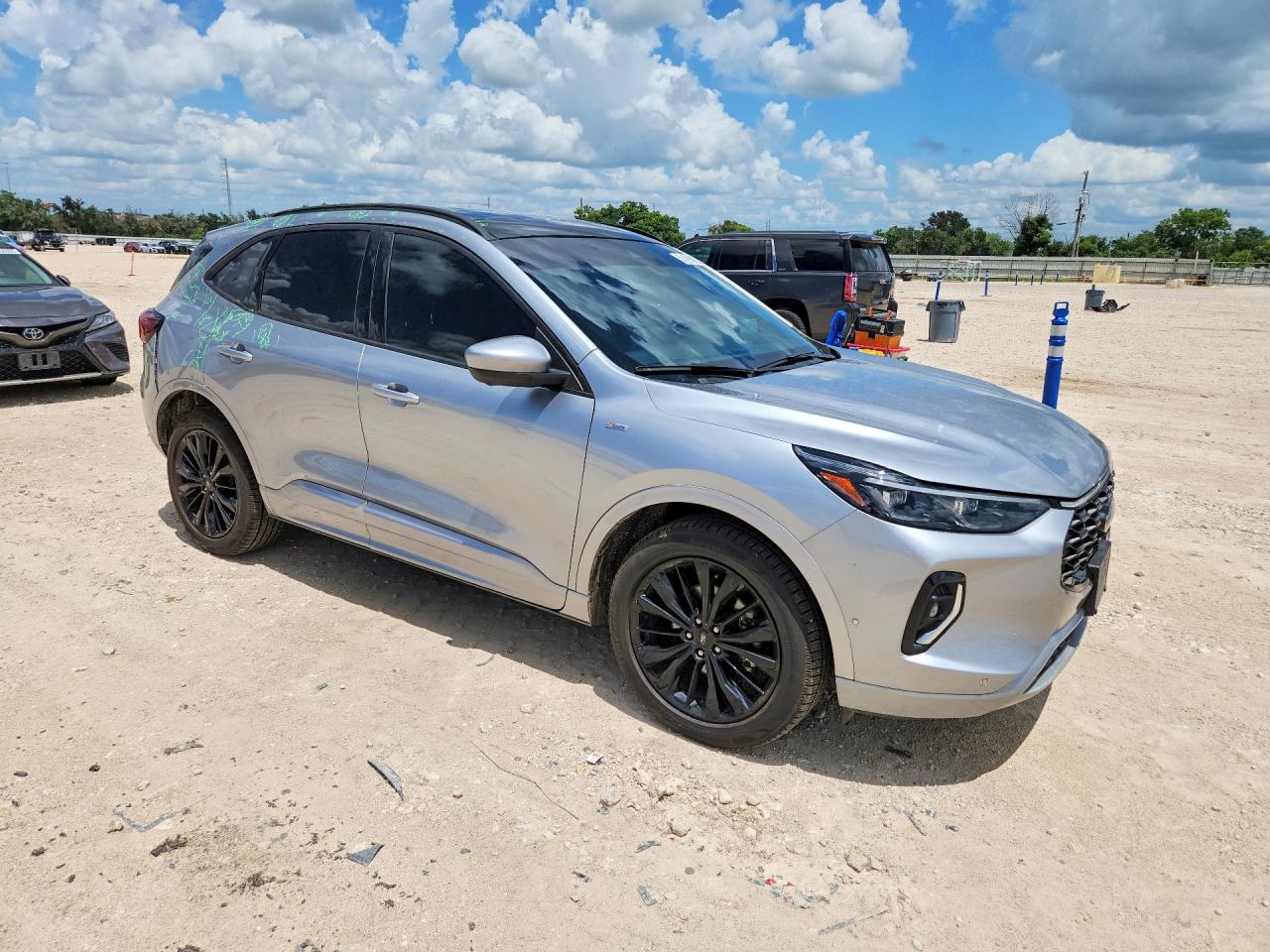 2023 FORD