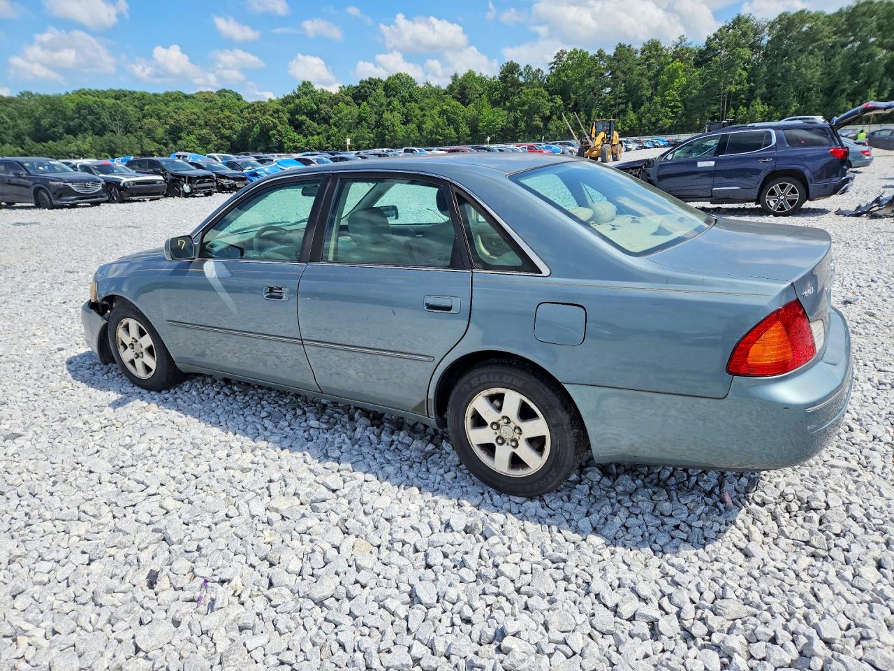 2001 TOYOTA AVALON