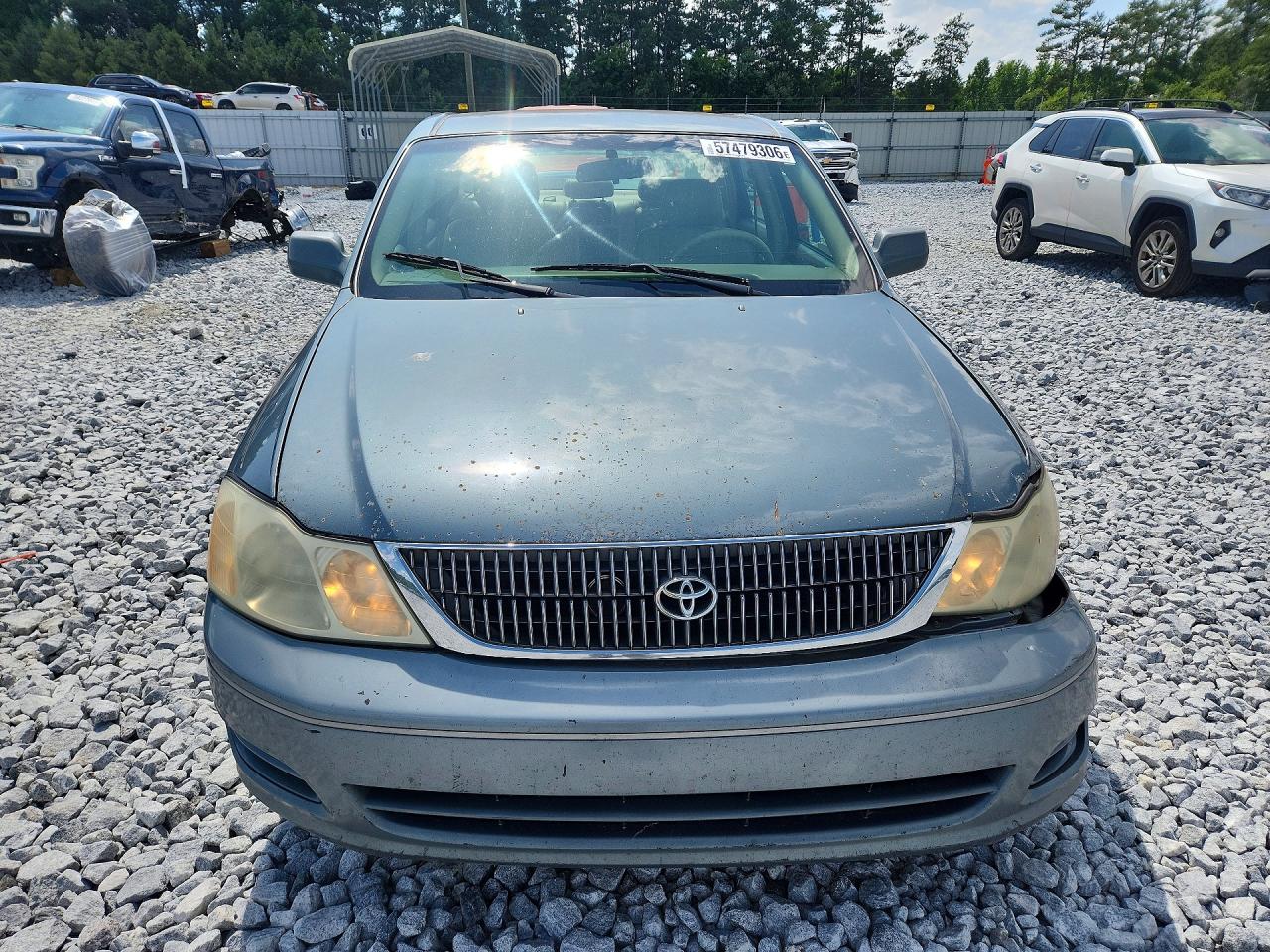 2001 TOYOTA AVALON