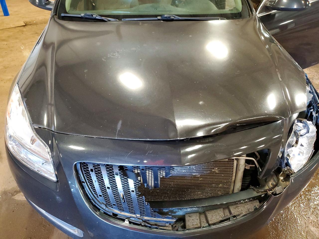 2011 BUICK REGAL