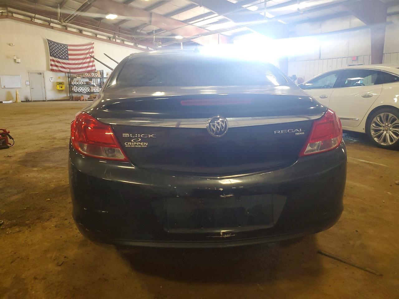 2011 BUICK REGAL