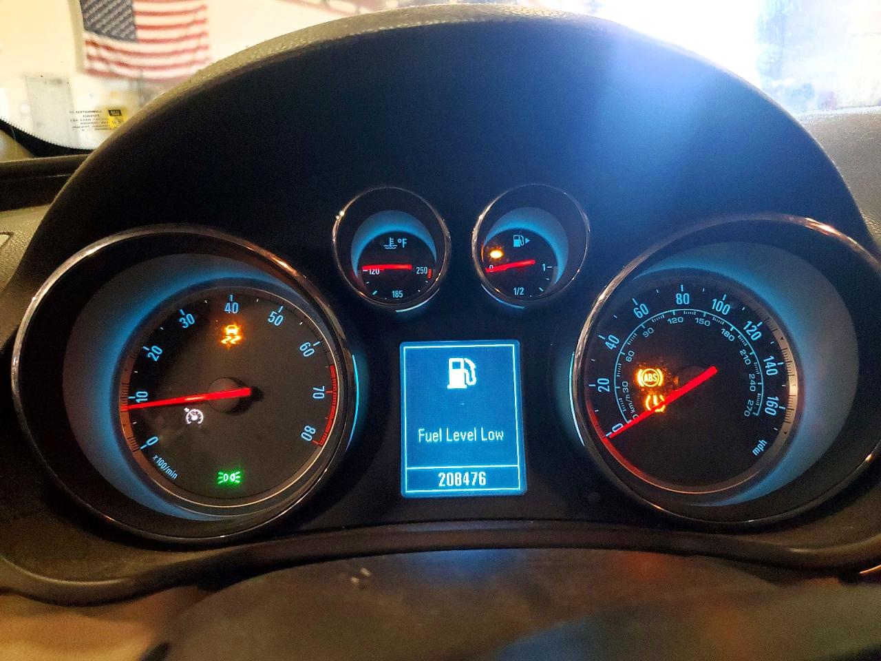 2011 BUICK REGAL