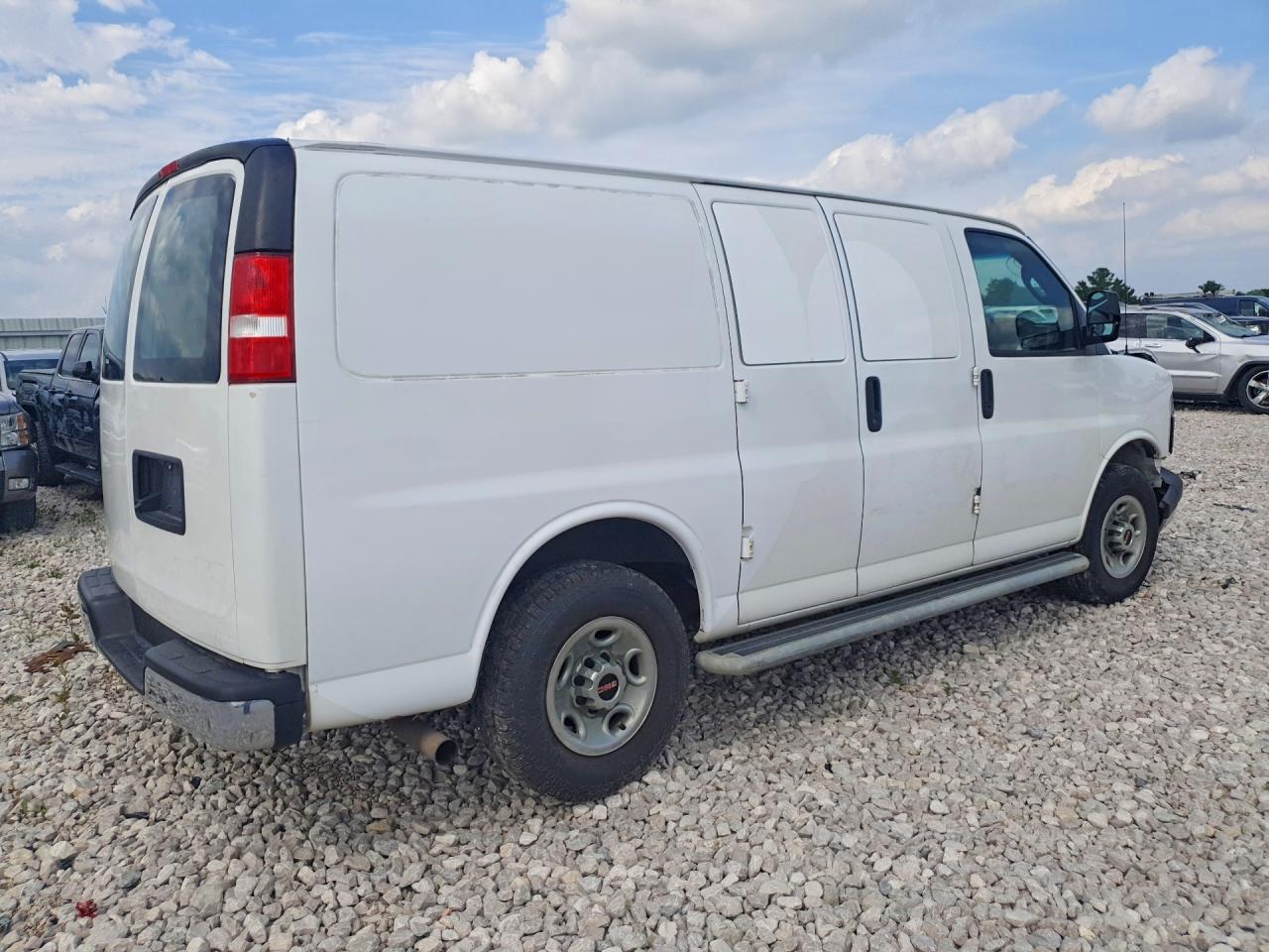 2020 GMC SAVANA