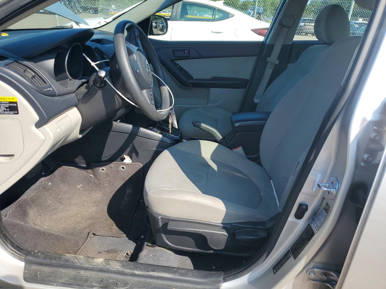 2012 KIA FORTE