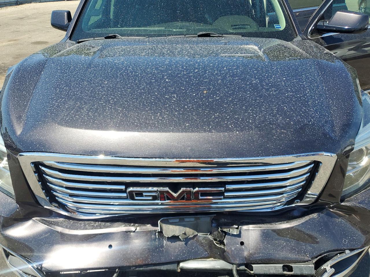 2016 GMC YUKON